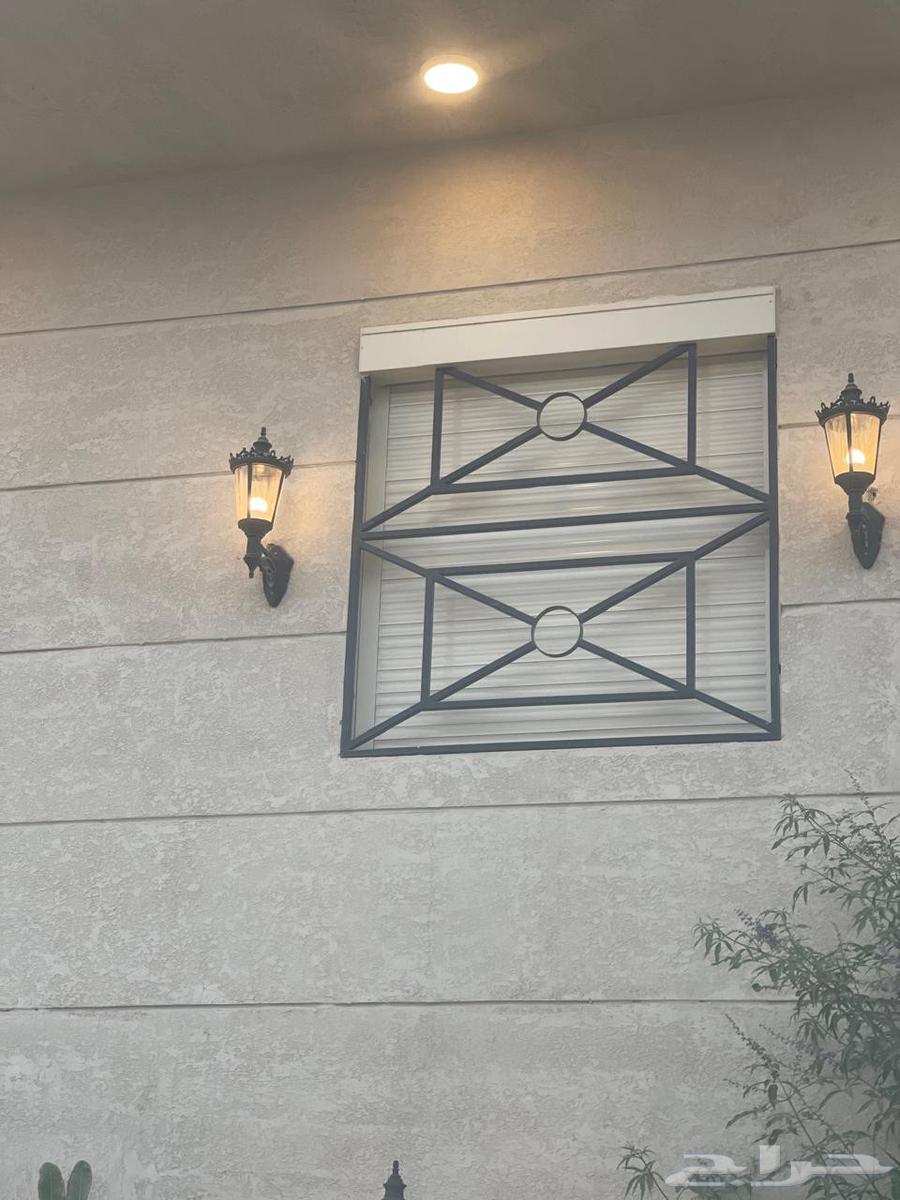 Modern shutter services64208583107713111