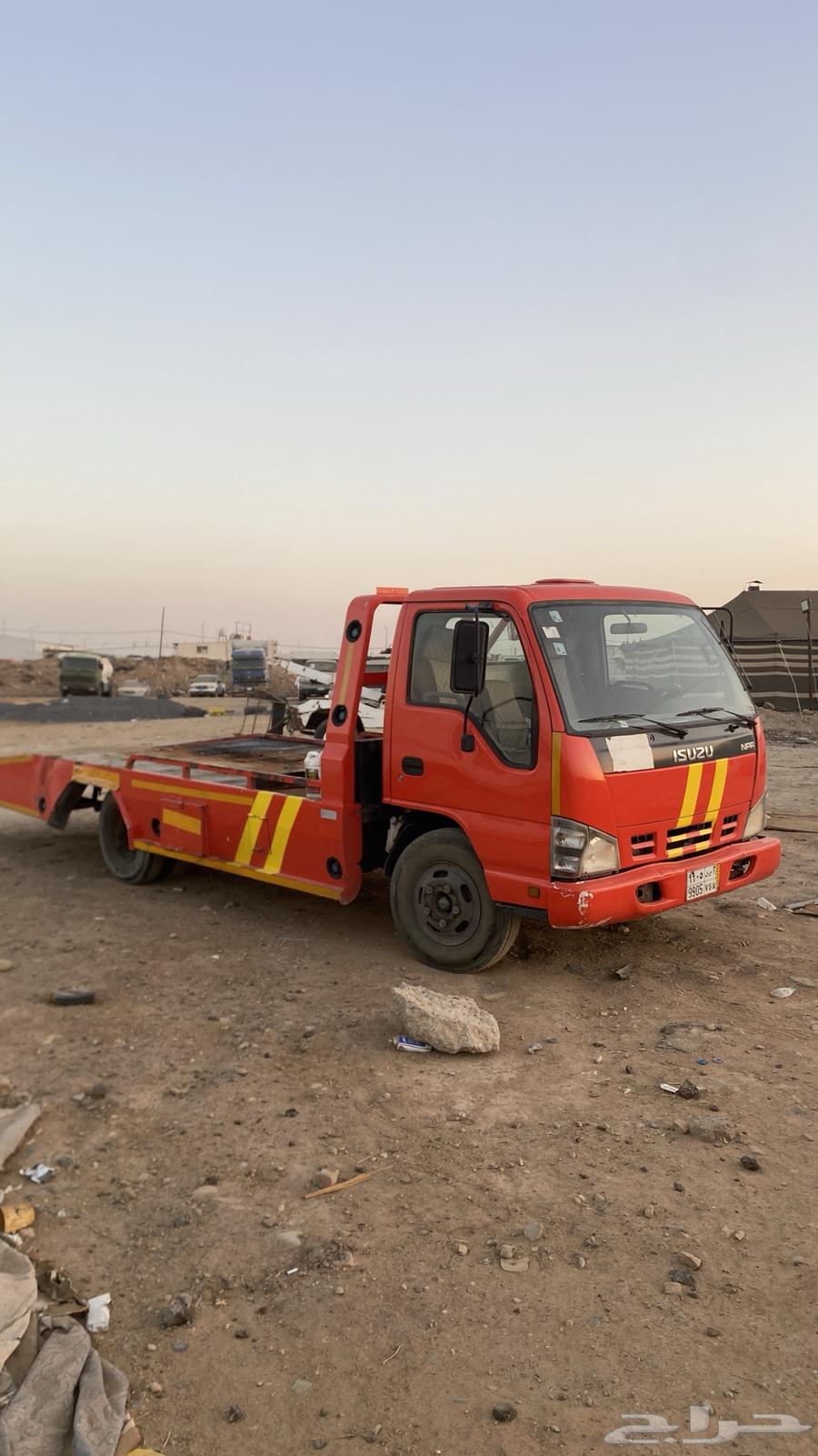Hello, I'm offering you a 2008 model flatbed truck64211172865282110