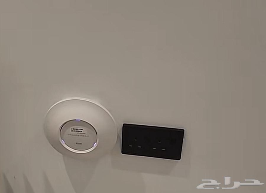 Internet, Camera, and Intercom Technician64211169183490111