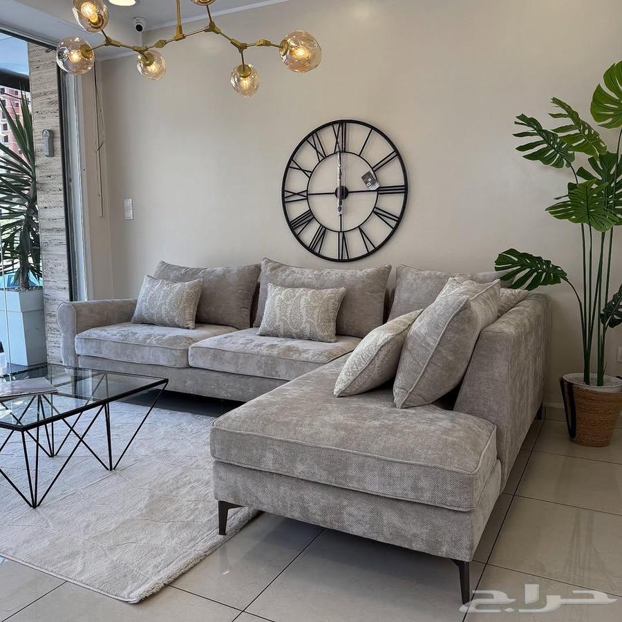 Customization and upholstery of all types of sofas and curtains64211586279937112