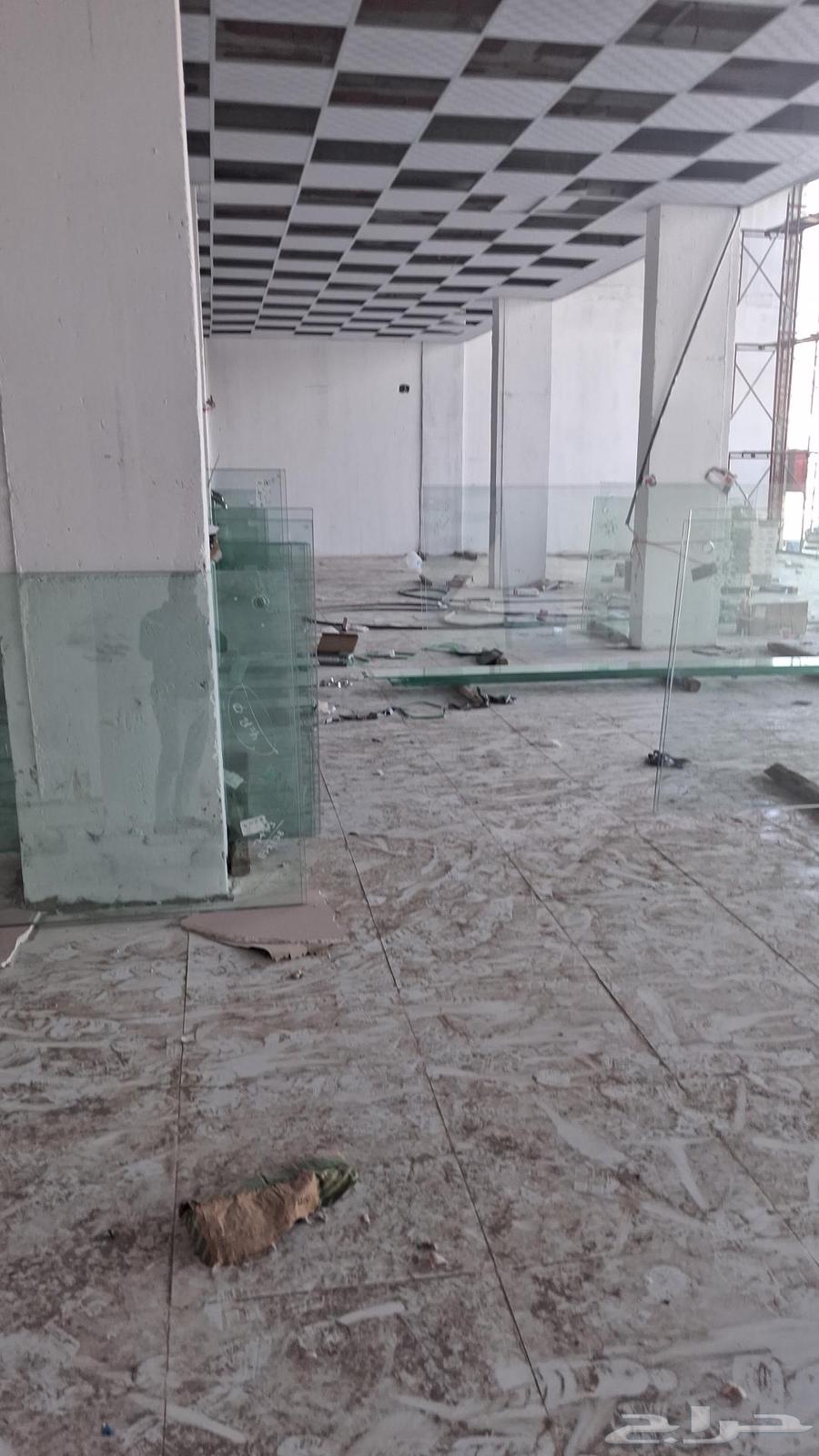 معلم بناء ولايايسه مبلاط مصري64210094059393110