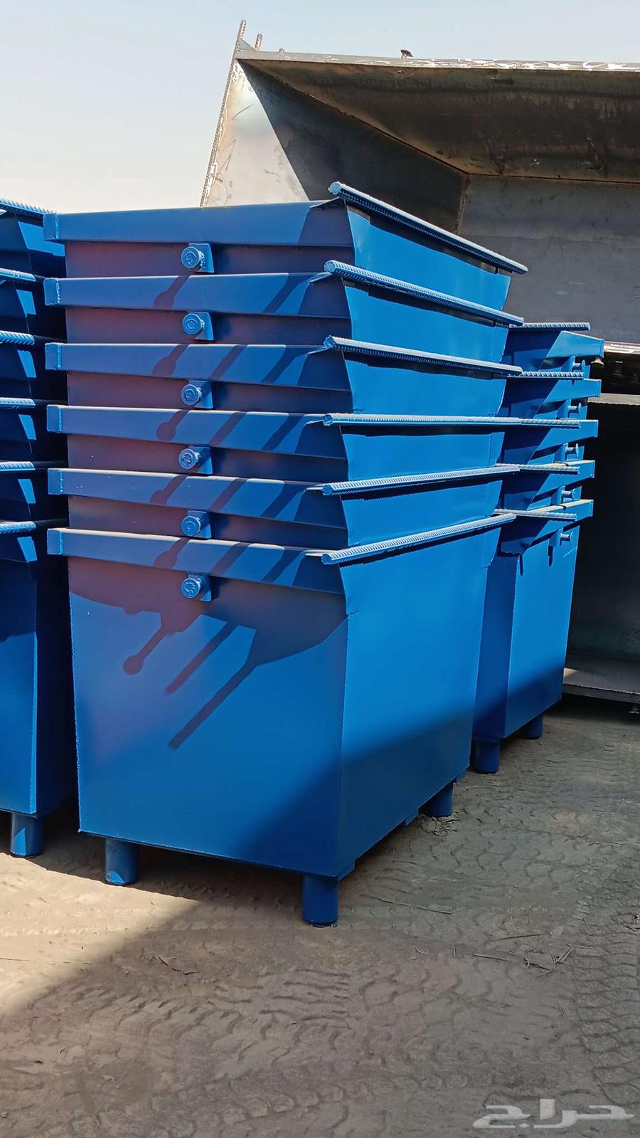 Debris Containers, Waste Containers, Ground Waste Compactors64210096014466113