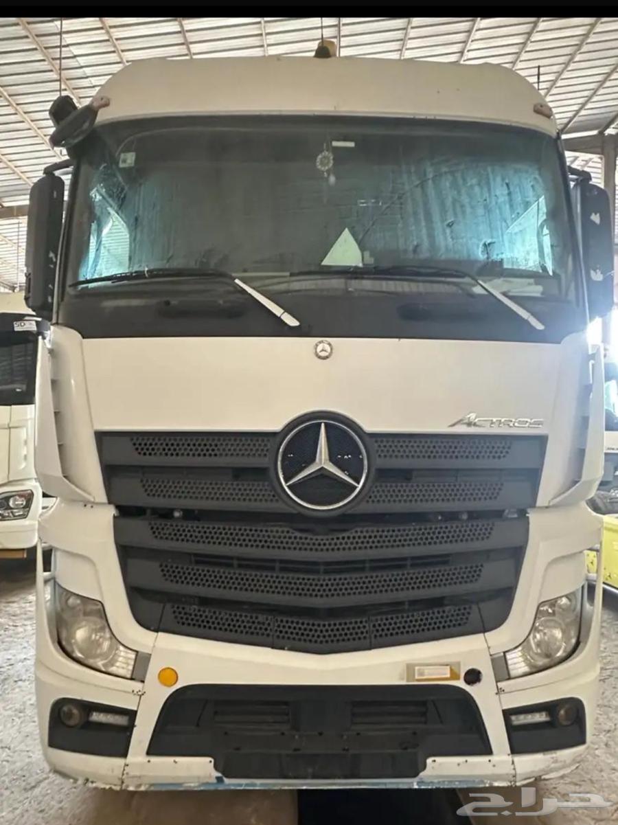 Truck and pickup bodywork and modifications64210335345921114