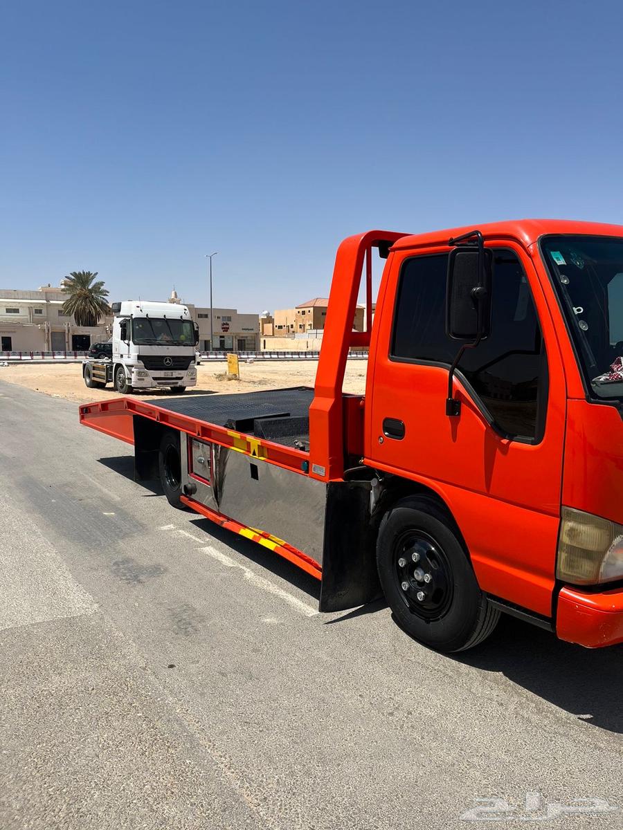 سطحه متواجد حاليا  بالرياض وراجع القصيم64211587529091110