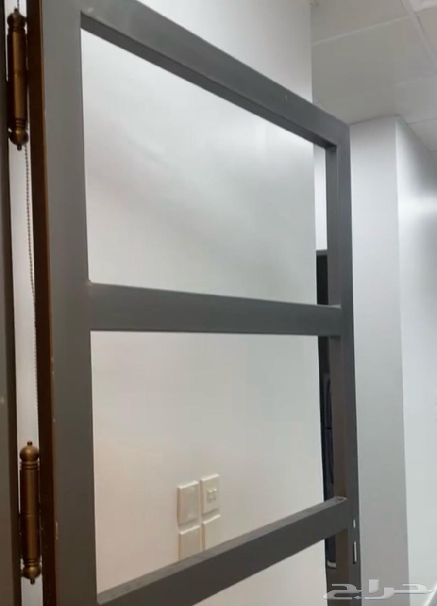 صيانة نجاره المنيوم و خشب وغرف نوم و مطابخ64210331611523111