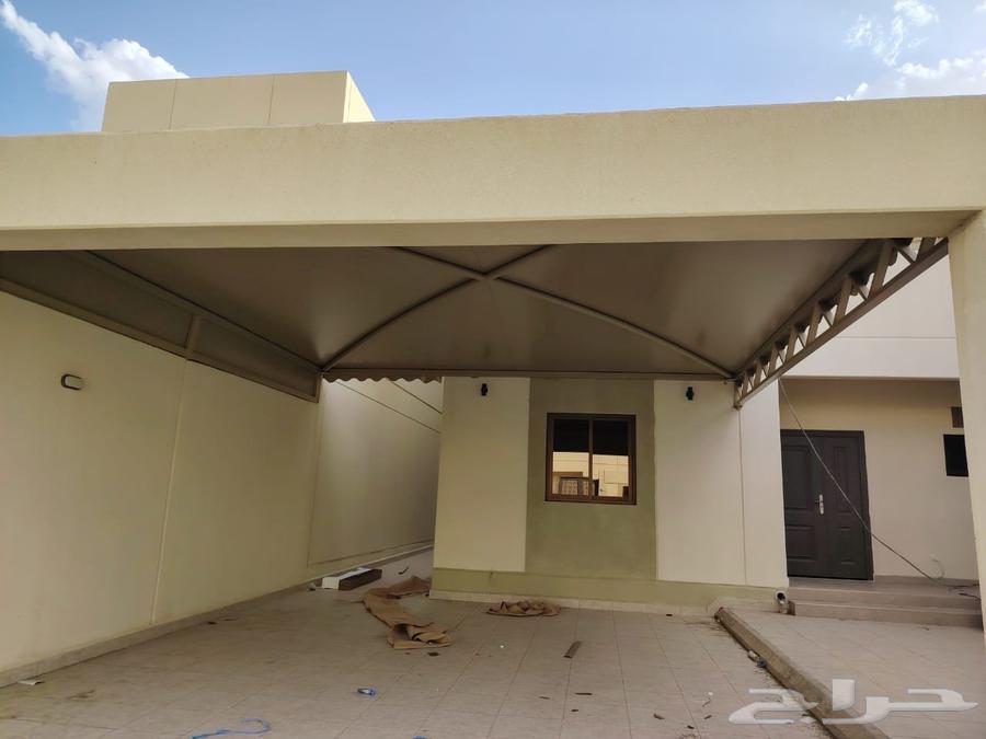 Umbrellas64210332720001114