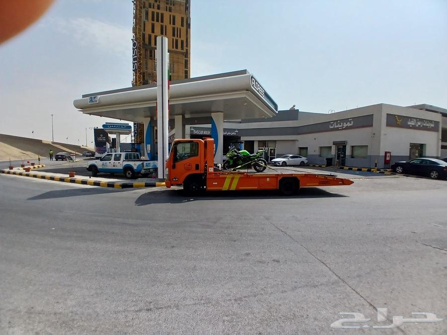 سطحة الرياض لنقل السيارات والدبابات الى جميع مناطق المملكة64209897978881111