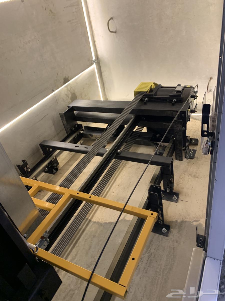 Elevator and escalator programming maintenance and troubleshooting64211817054338112