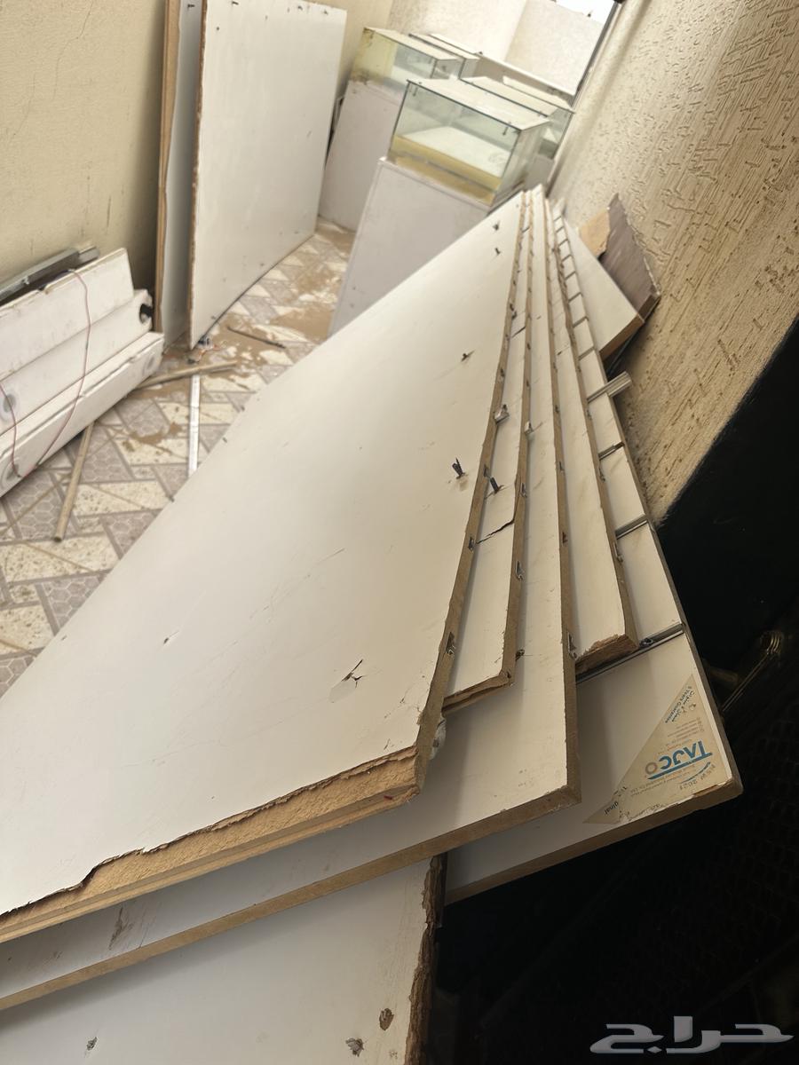 Wall and table decoration for store64209899483395110