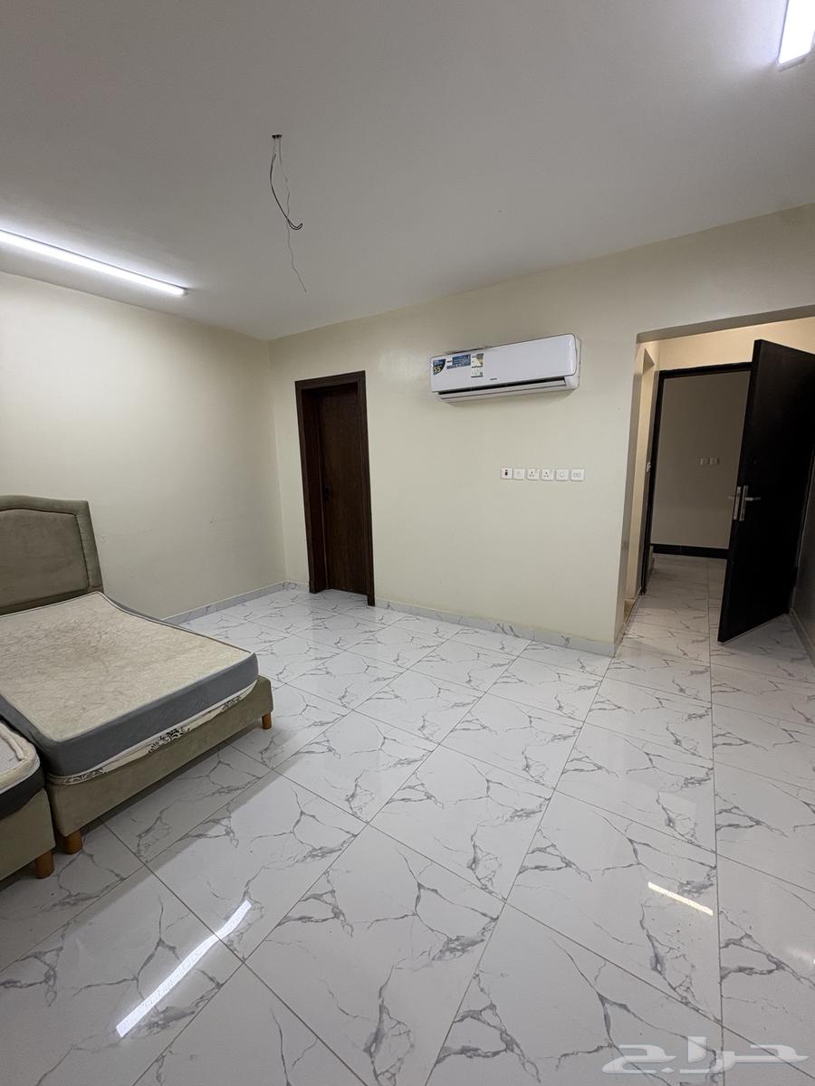 غرفة للإيجار