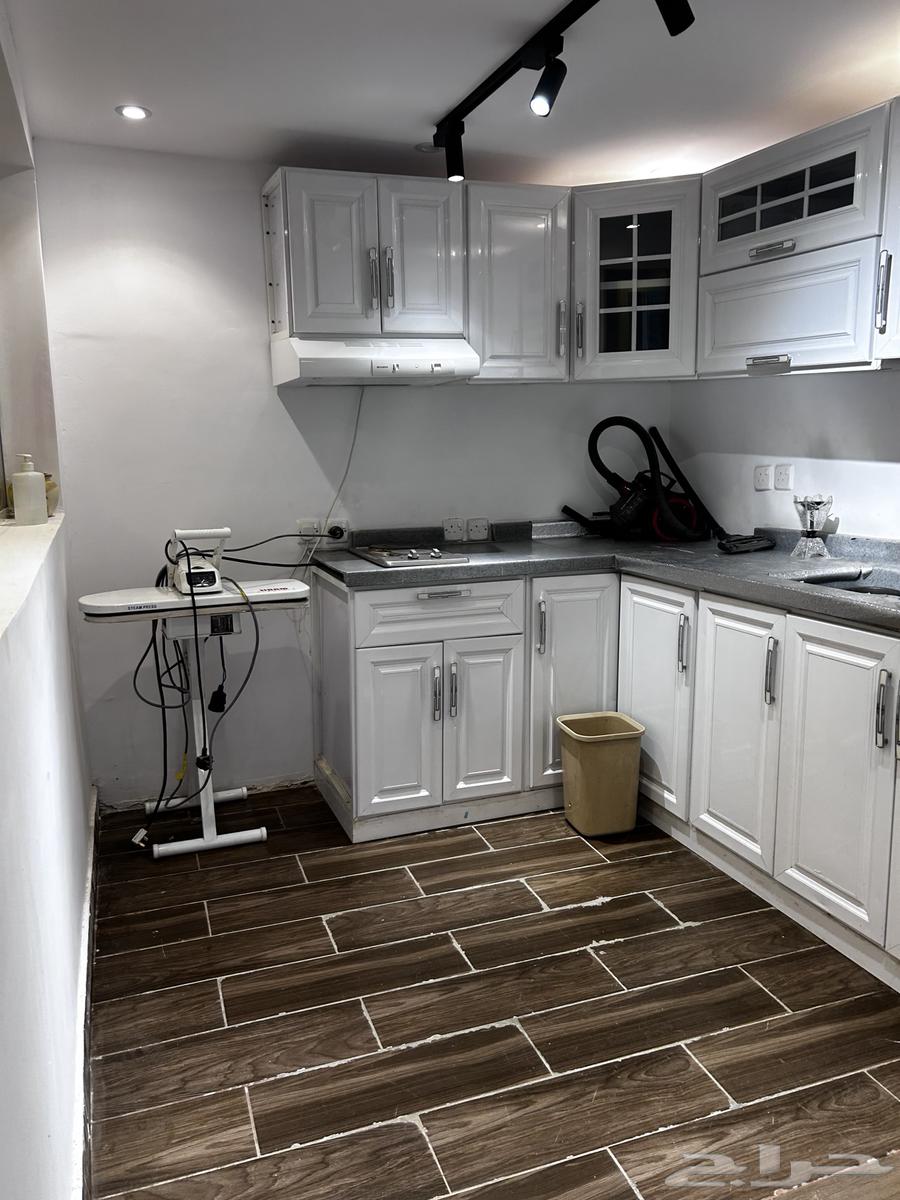 Studio with a chalet system on the rooftop in Tuwaiq neighborhood, I'm looking for an investor only64197376117763111