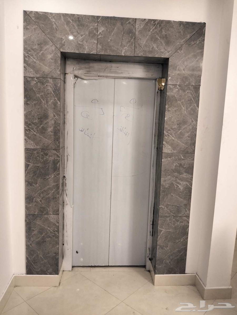 معلم بلاط ورخام وأحواض زراعيه64209896475778110