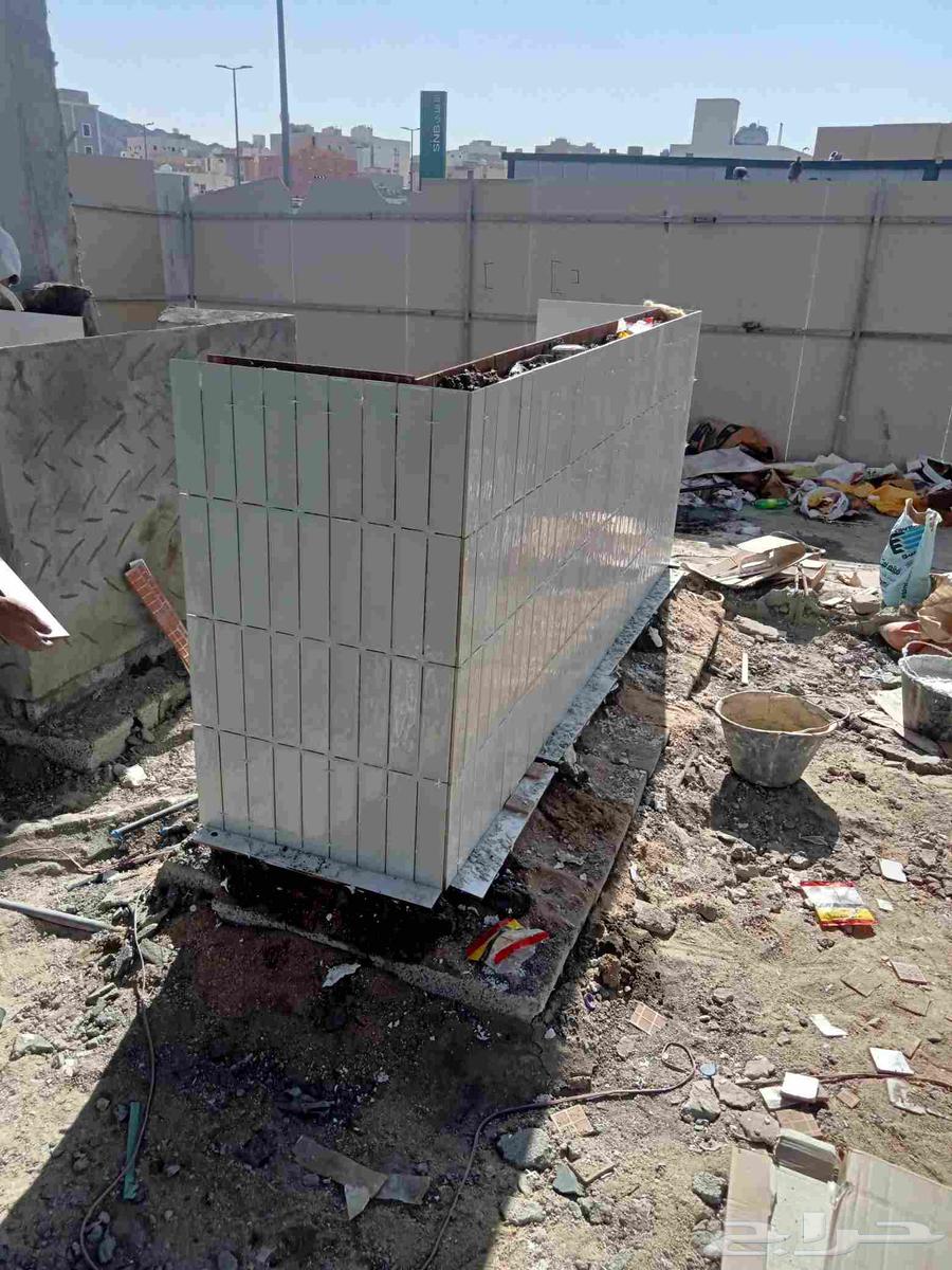 معلم بلاط لتركيب جميع انواع البلاط والرخام والبورسلين64210977744002110