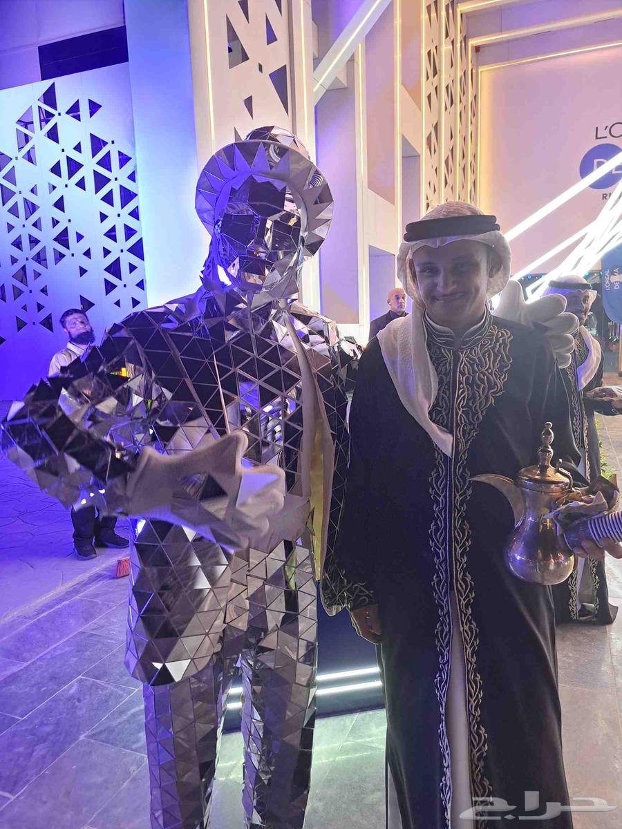 قهوجي وصبابين قهوجيين ومضيف64216461746690112