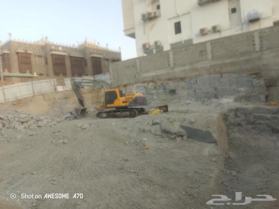 بنيان حجر وقص اراضي بوكلين وتخريم وفك الصخور وتكسير الصبيات64211589265795113
