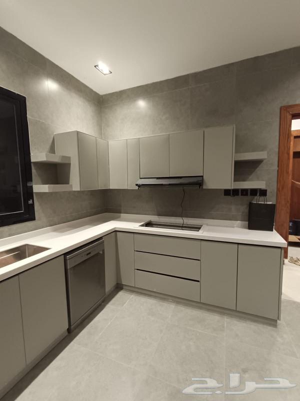 تفصيل مطابخ خشب والمنيوم قطاع خاص مع فصالات هيدروليك ايطالي64210551179522111