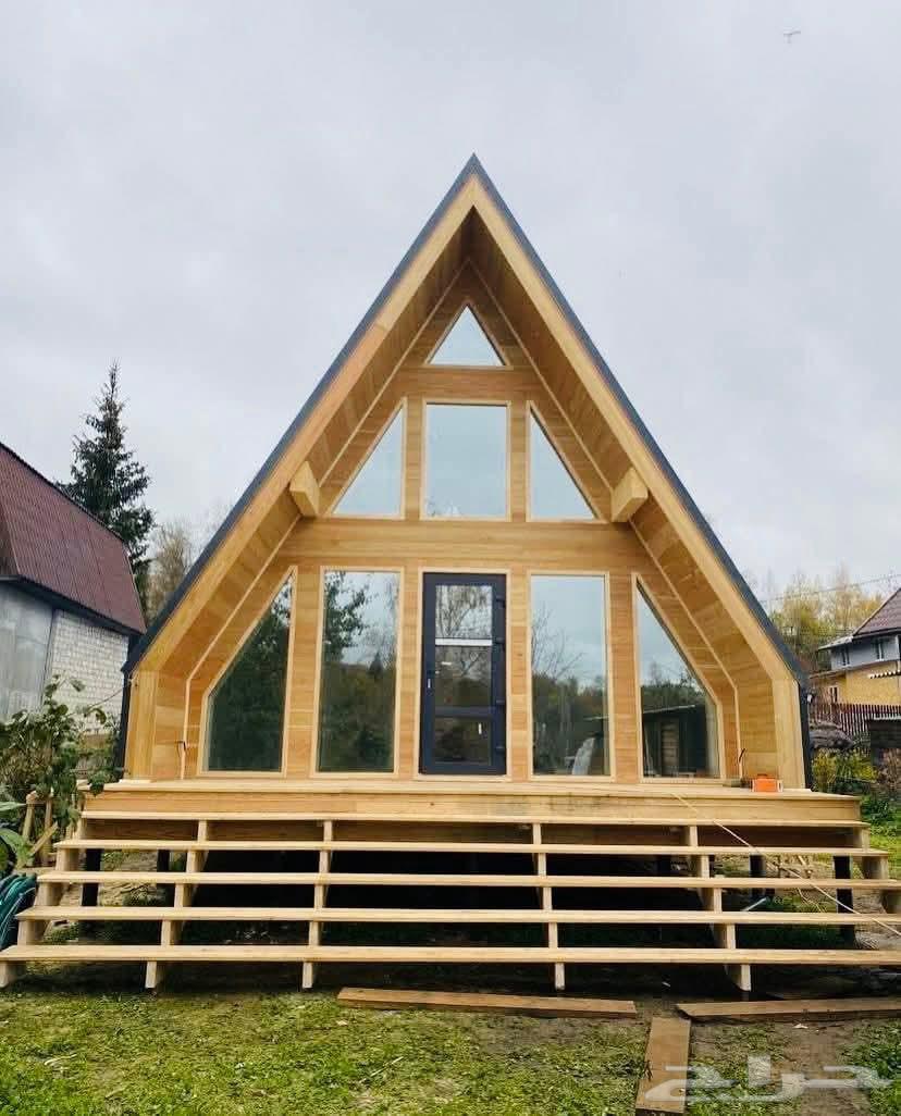 Professional carpenter for building cabins, seating areas, shading structures, family units, and chairs64210976920195113