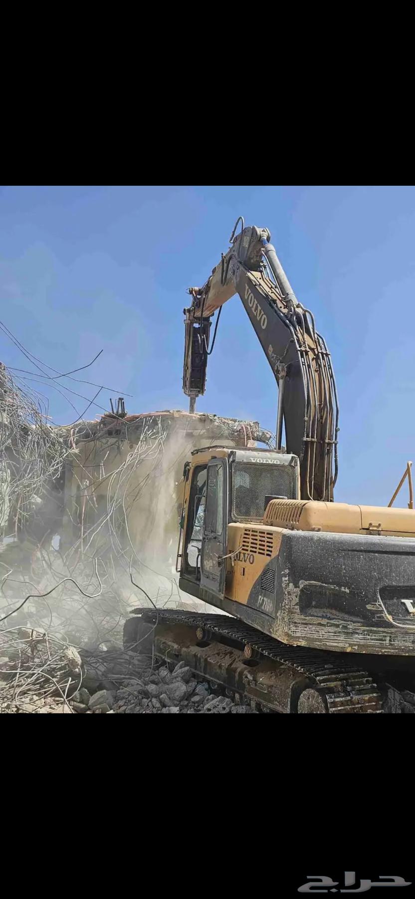 هدم مباني وحفر اراضي64211392701443111