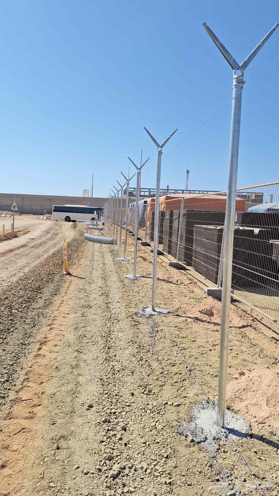 تركيب شبوك مزارع وشبوك ملاعب وشبوك كسارت وجميع الانواع64212033676931110