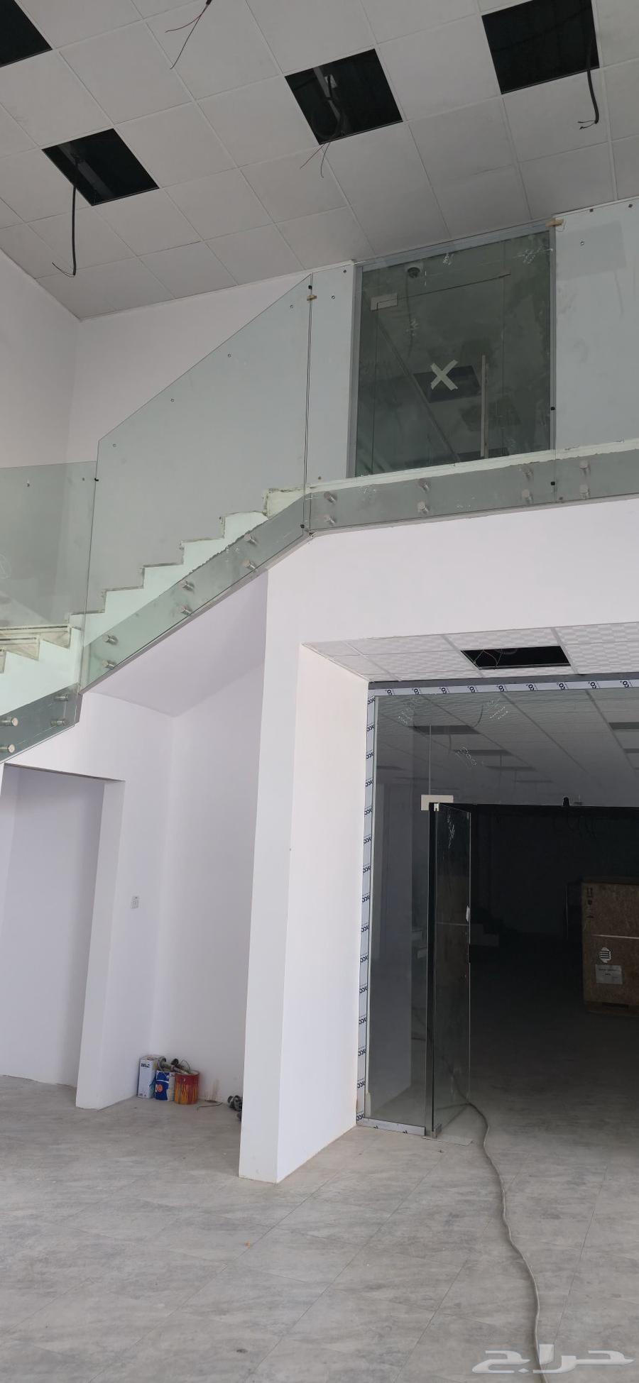 توريد وتركيب دربزين زجاج ع مقبض استنلس اسيتل64210332795266110