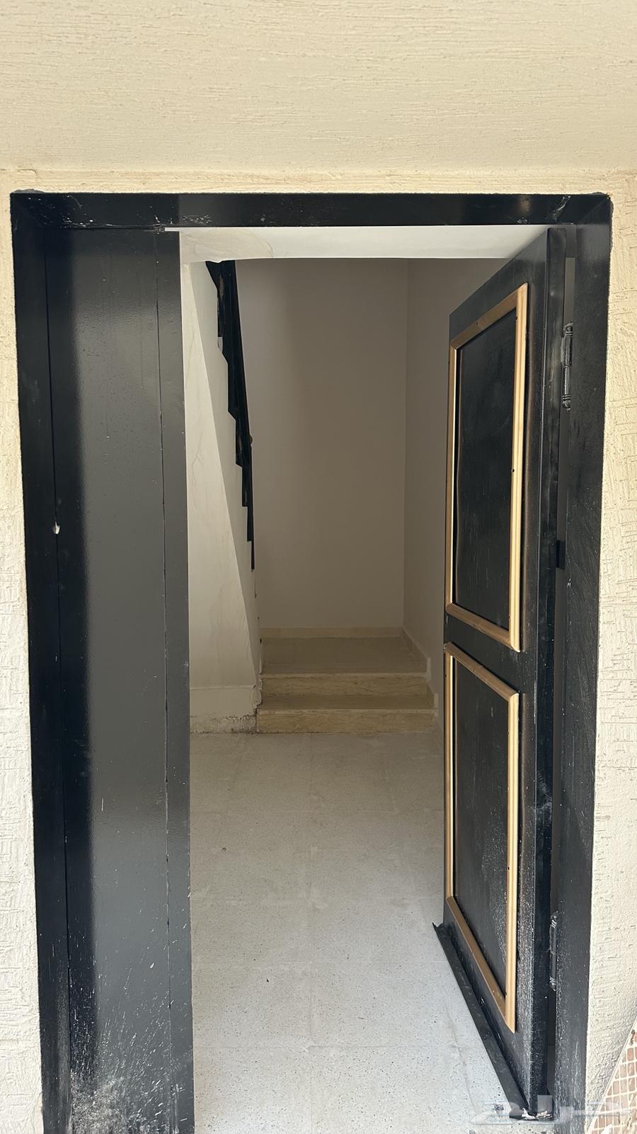 Two apartments for rent on the Mecca road before Al-Qadiah, on the right side64207254099843112