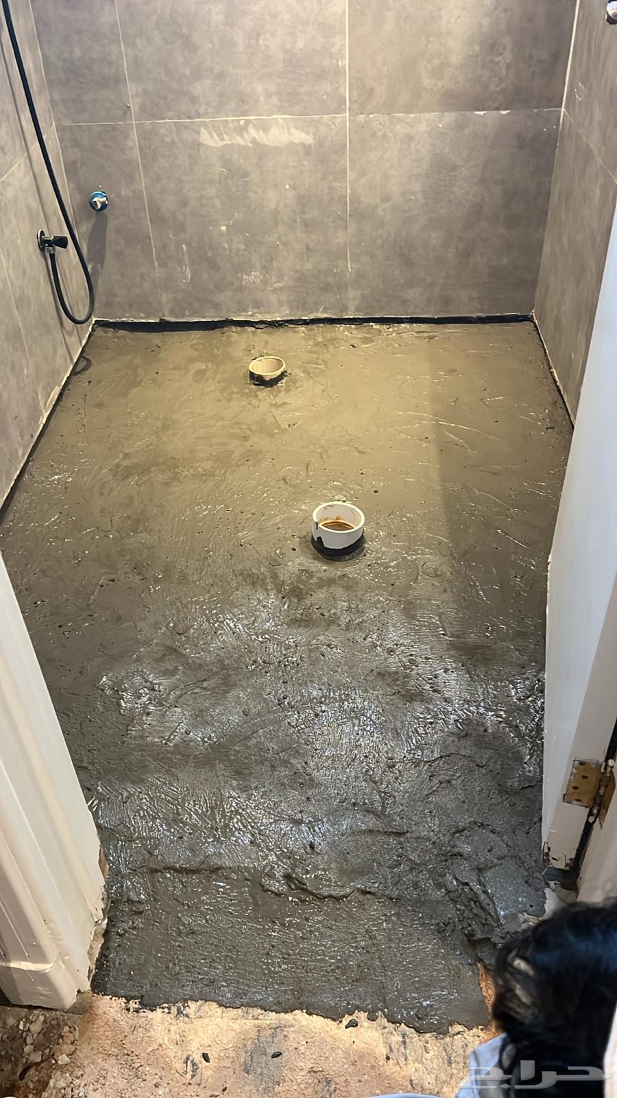 Plumber Electrician Breaking64214346908034112