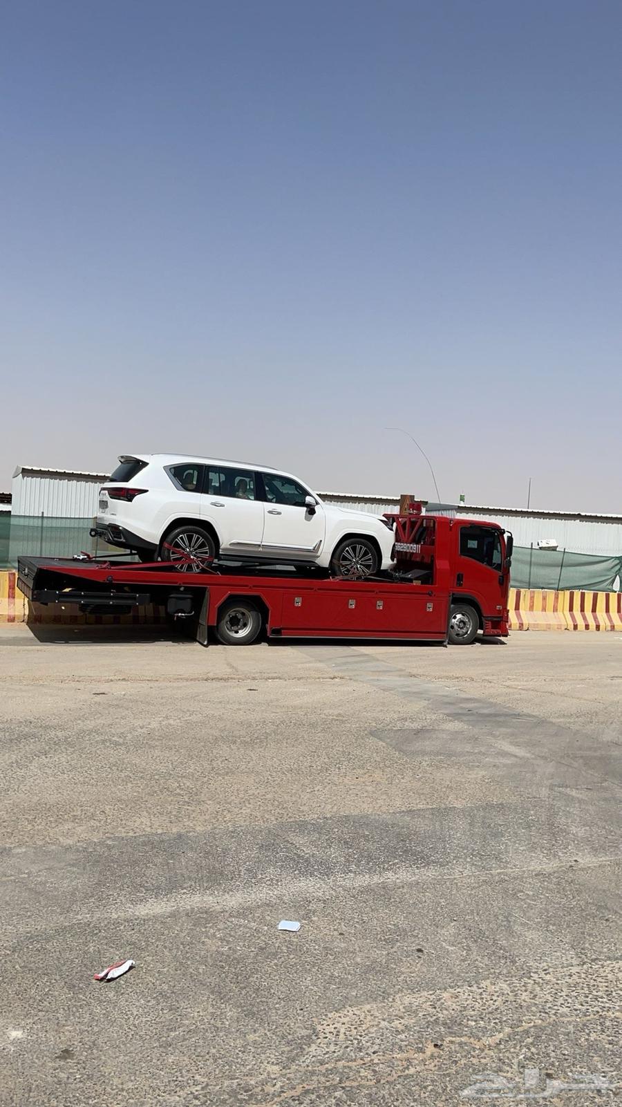 Flatbed truck from Hail to Riyadh, Taif, Jeddah, Mecca, Qassim64214345643523110