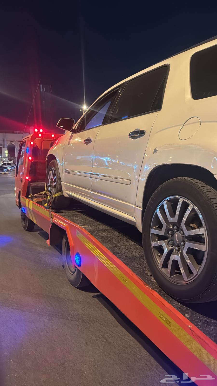 سطحة شرق الرياض لنقل السيارات المعطله والمصدومه64214347287937110