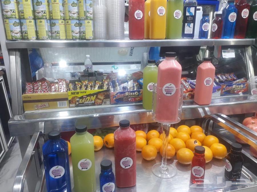 محل عصيرات لتقبيل عند محلات الخضار اكثر من محل خضار وفواكه ش64204824056322110