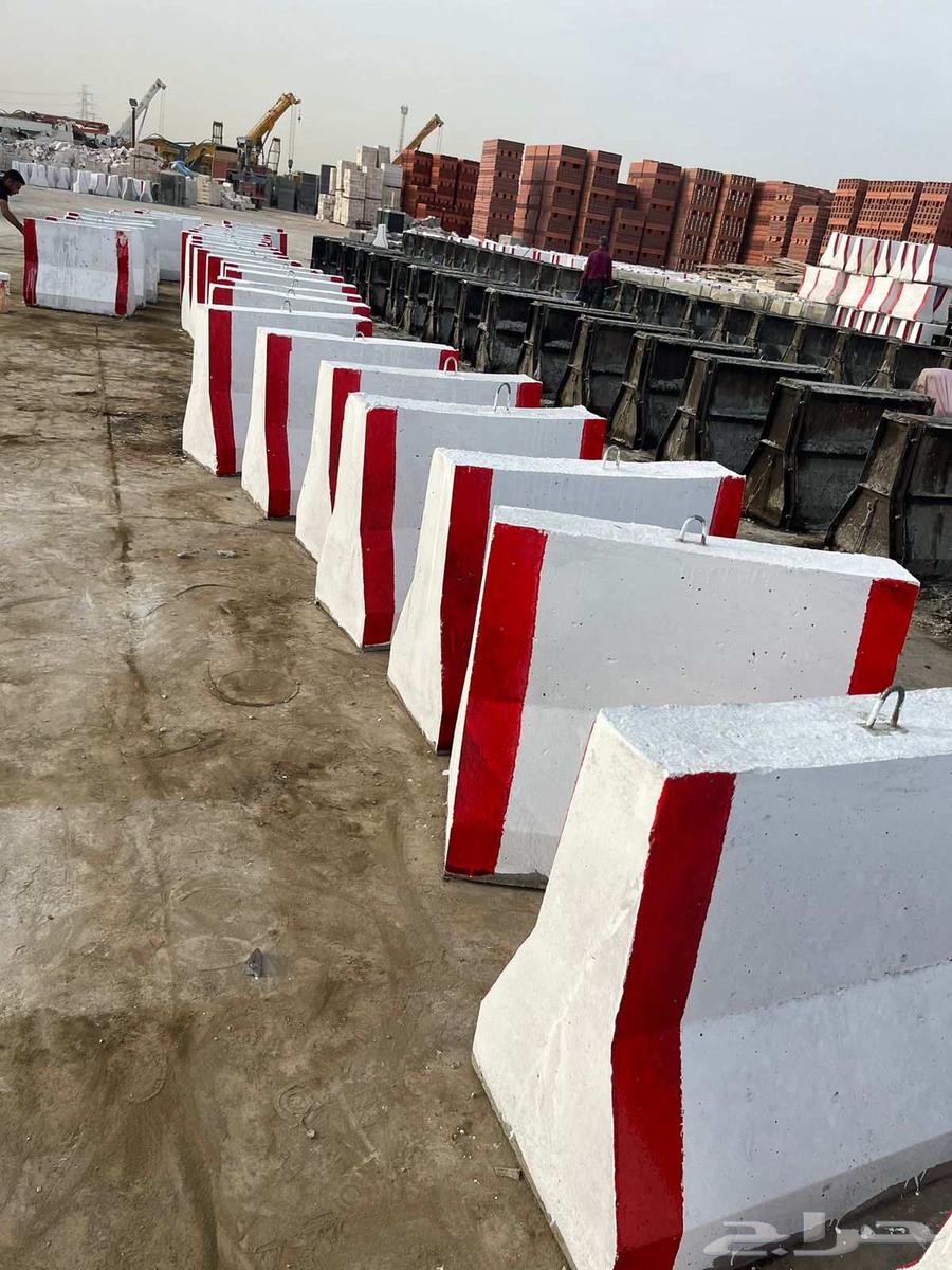 حواجز خرسانية64213698787459110