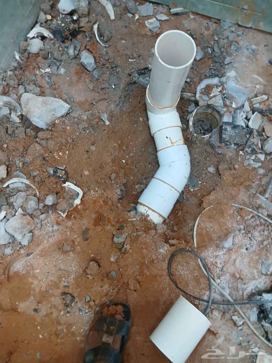 كهربائي وسباك منازل64214347035266113