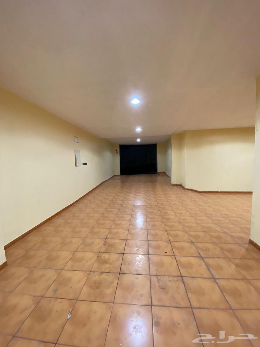 بدروم مستودع و يوجدفيه غرفة مؤثثة64204823903235113