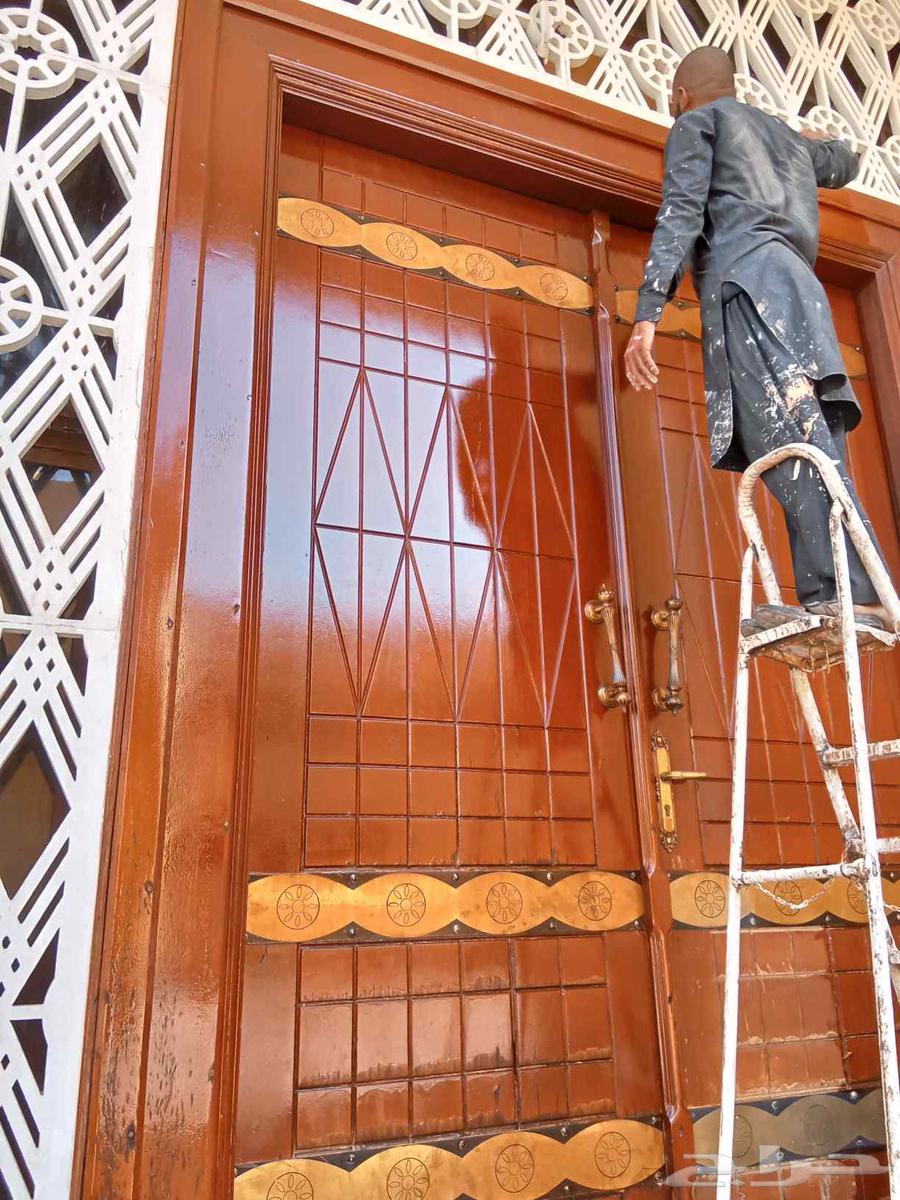 Experienced painter with over 20 years of experience, Jutain Island 77764212864870659110