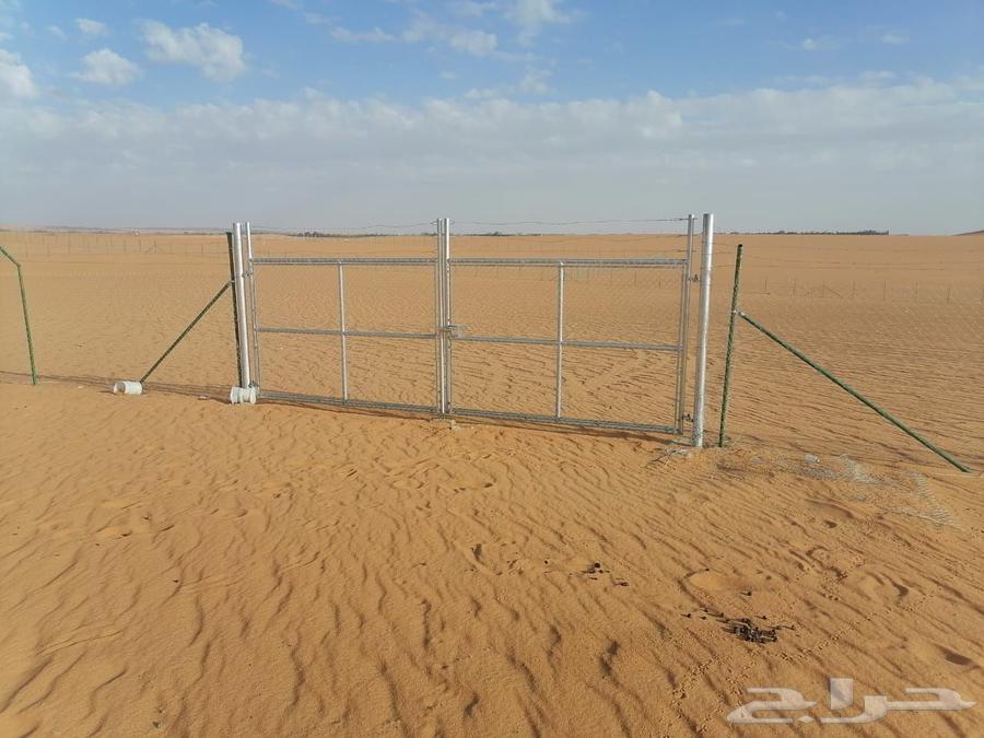 Installation of galvanized mesh for farms, reserves, and large land areas by type64214350080385113