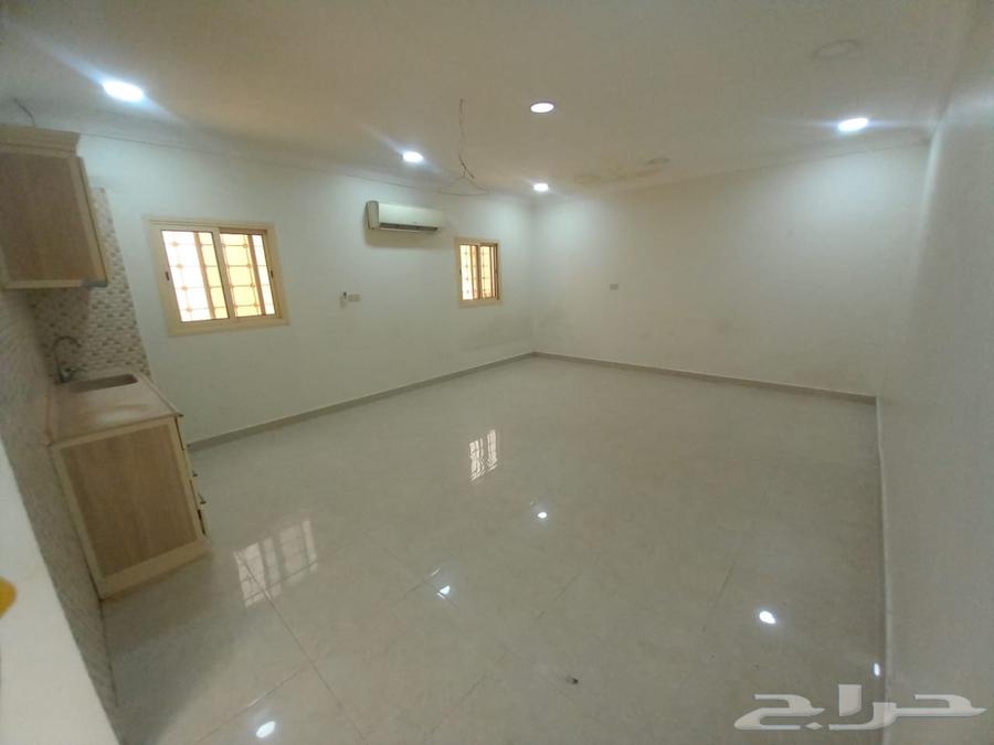 شقَّة صغيرة (استوديو) للإيجار