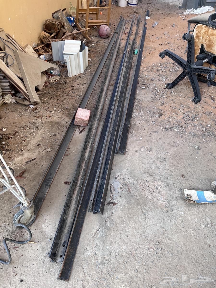Elevator rails 480 cm long64213698639873110