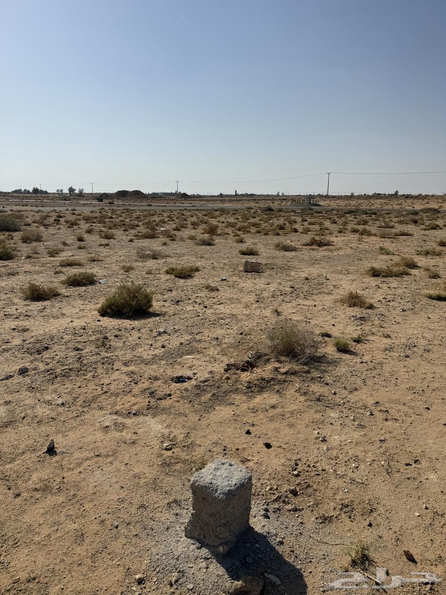 ارض شارعين بمخطط حطين جنوب الشقة ببريدة64207689256450112