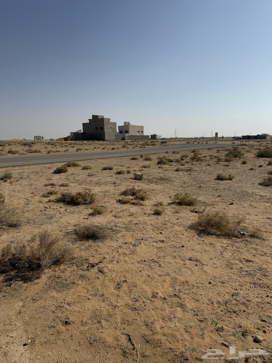 ارض شارعين بمخطط حطين جنوب الشقة ببريدة64207689256450113