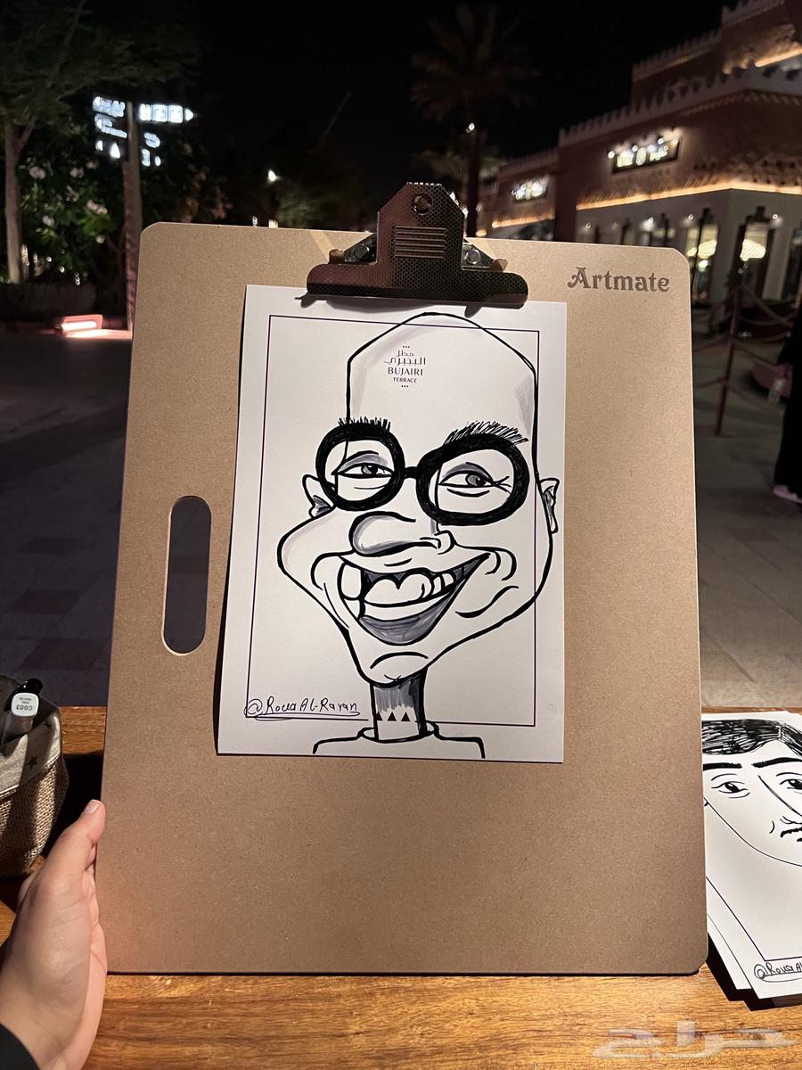 رسم كاريكاتير   رسم بالرمل   رسم داخل زجاجات الرمل   خطاط64213061485826111