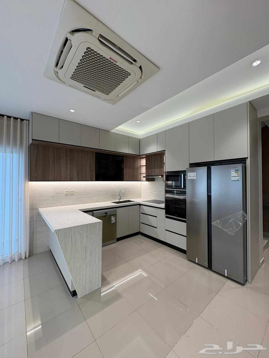 فني المنيوم وديكورات داخليه وخارجيه64214574871938111