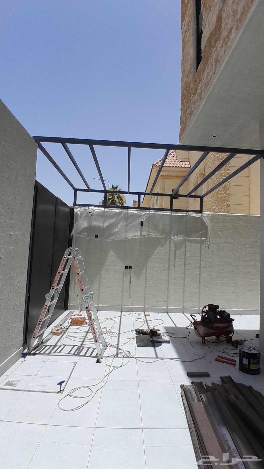 Shelters for cars, parking shelters, canopies, seating areas, pergolas, and seating for L64214346982017114