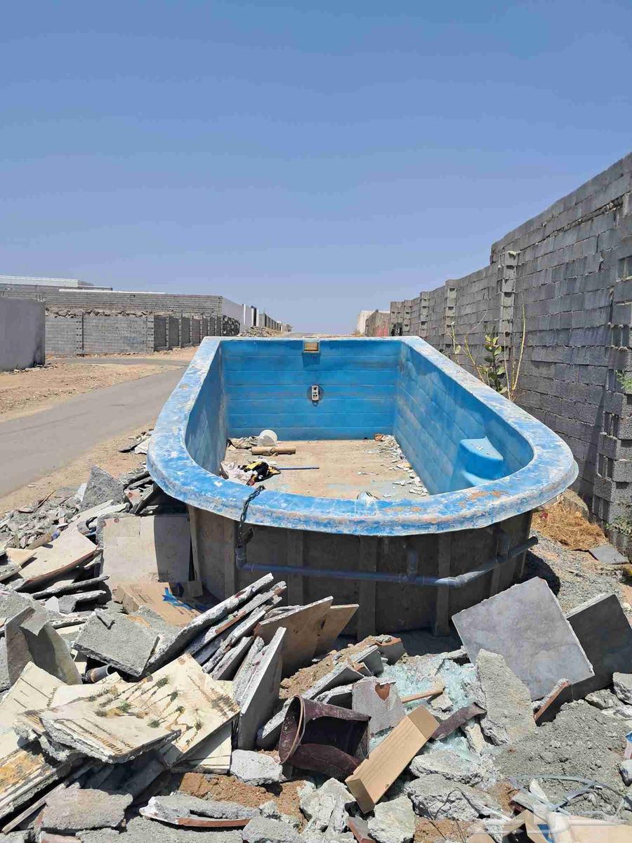 ترميم و تشطيب فلل ومباني داخلي وخارجي تسليم مفتاح64212645288323113