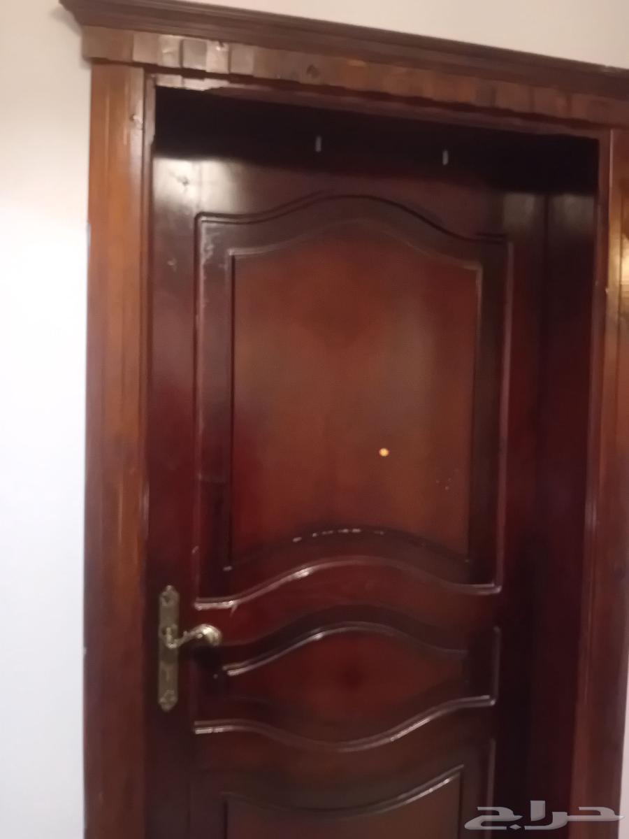 نجار ابواب صيانه وتعديل وتركيب وقص الأبواب وتركيب غرف النوم64213062914307112