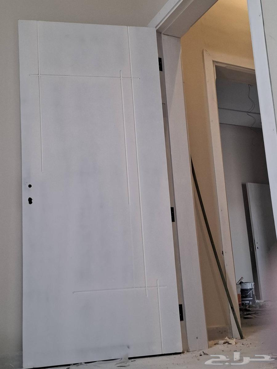 نجار.فنى ديكور. مقيم بالمملكه.اثاث .أبواب. جميع انواع الديكو64213916375299114