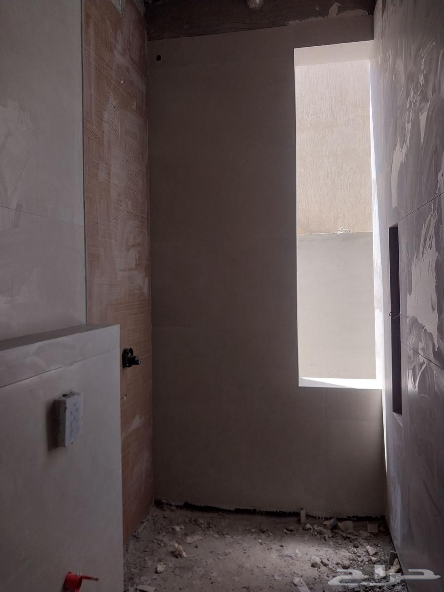 Tile setter64214114483843110