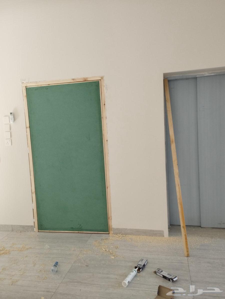 Door and bedroom room repair engineer, installing gypsum partitions64213285163522112