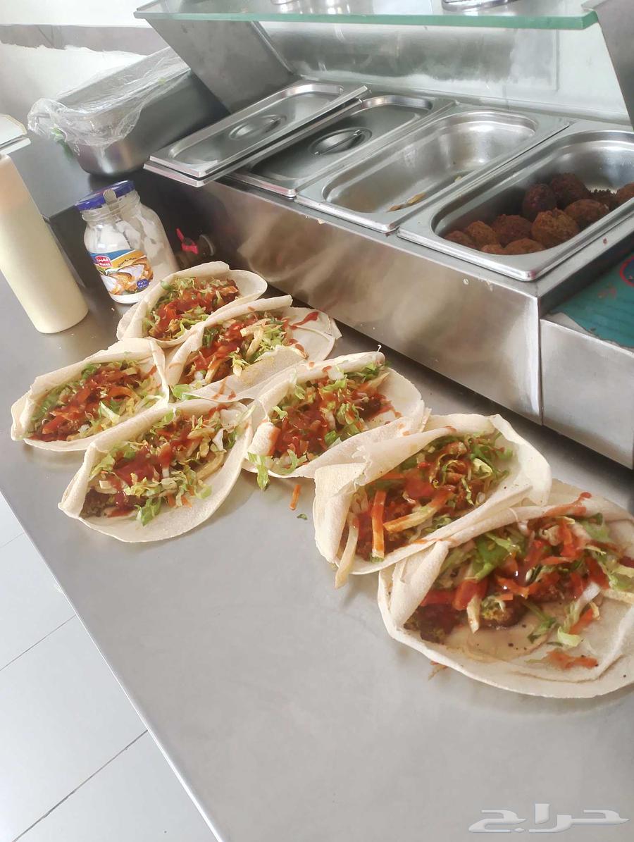 معلم بروست معلم بوفيه متاح لكل مناطق المملكة64213914354177112