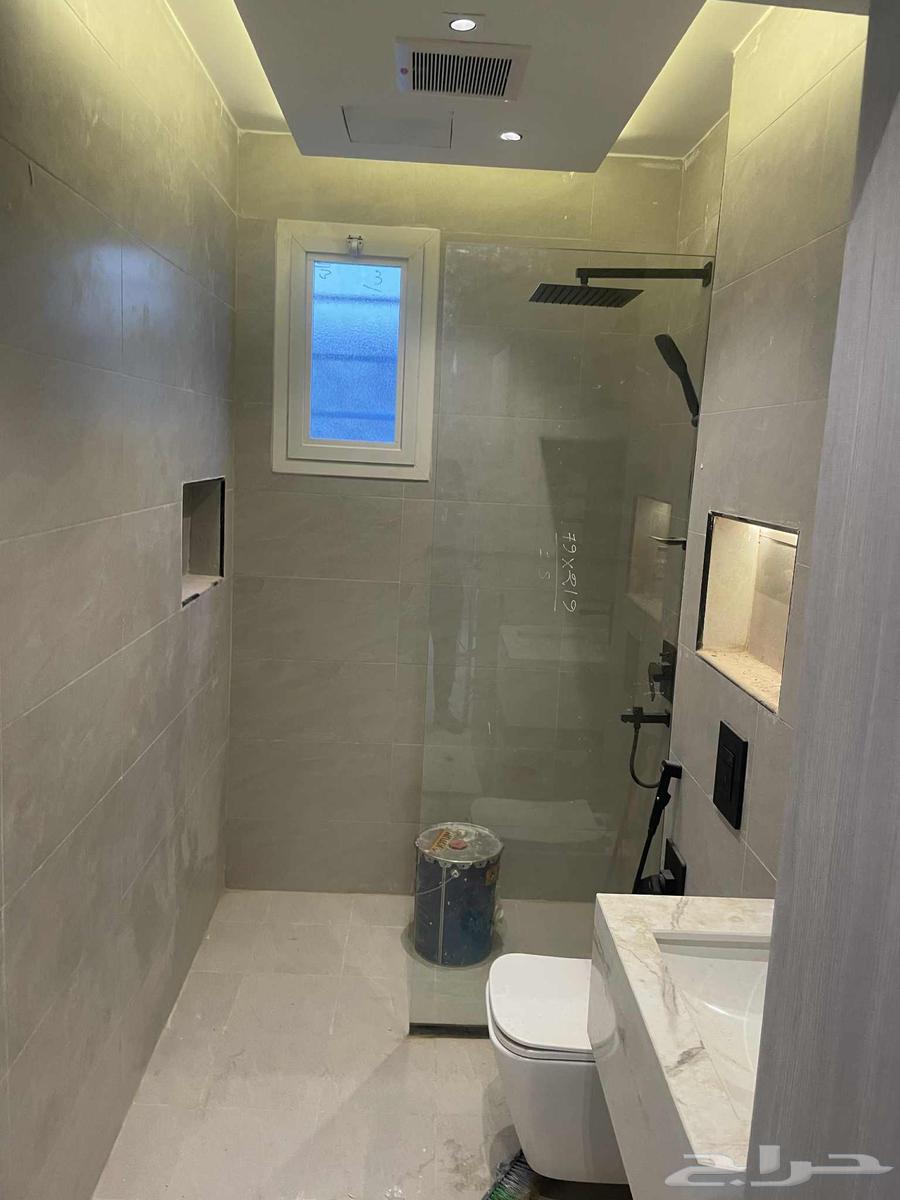 High-quality tiling and ceramic contractor, top-level delivery64213058595329110