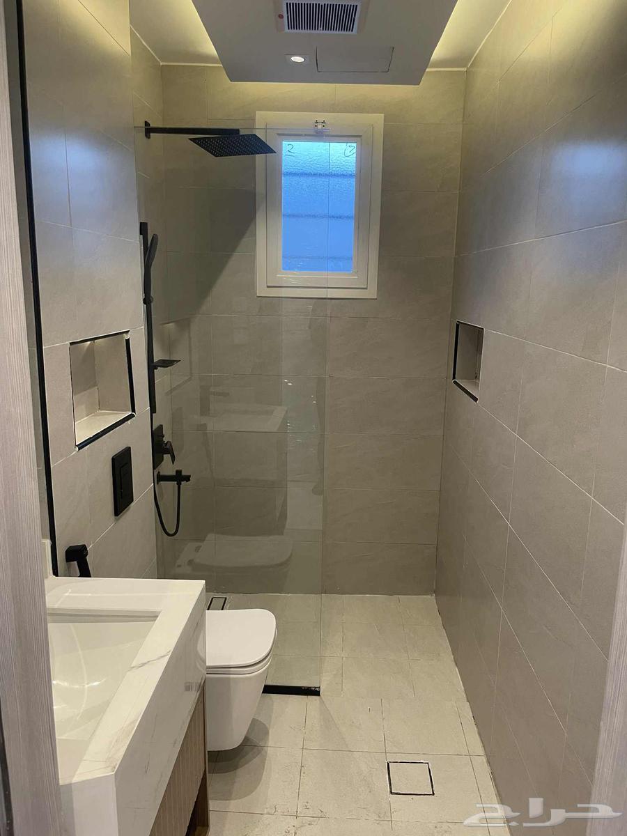 High-quality tiling and ceramic contractor, top-level delivery64213058595329113