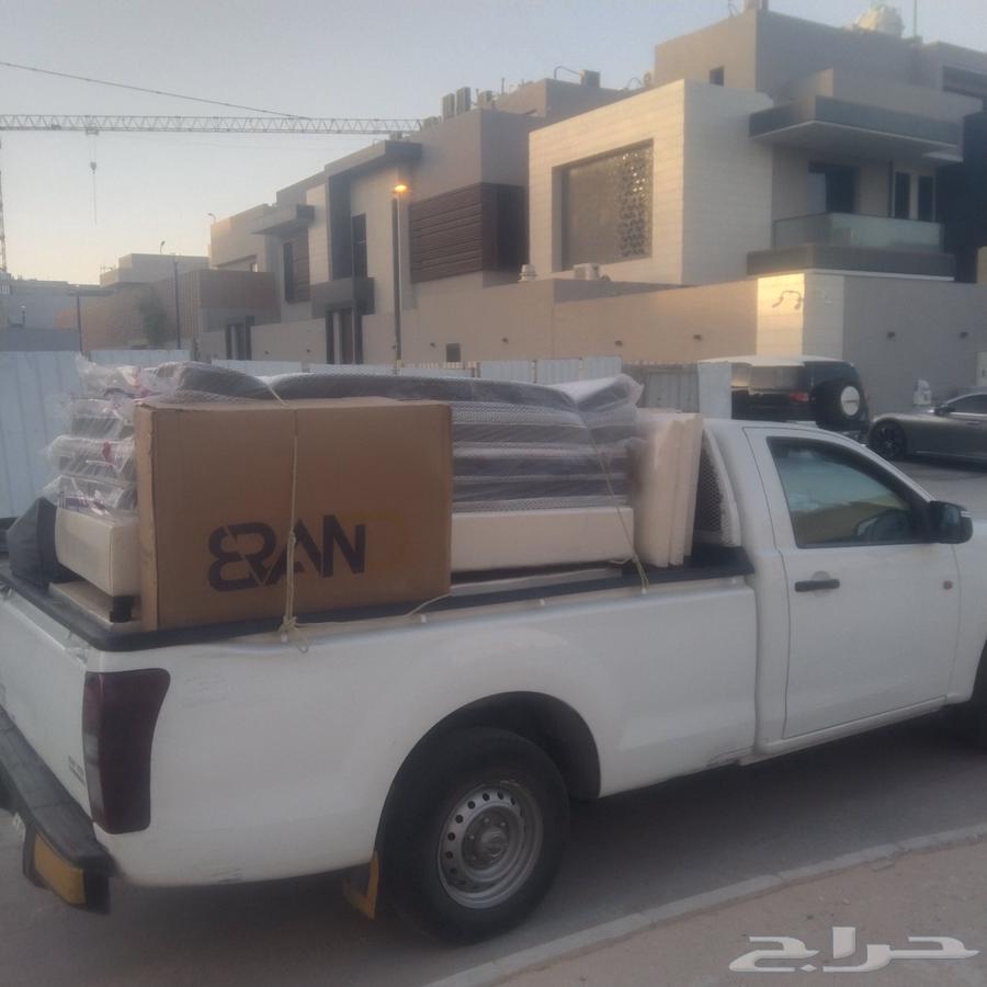 Light furniture moving, suitcase and carton transport, heavy lifting, and multiple workers.64213059802499112